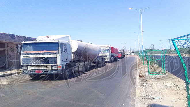 مجندون بأبين يحتجزون العديد من القواطر للمطالبة بصرف مرتباتهم مجندون بأبين يحتجزون العديد من القواطر للمطالبة بصرف مرتباتهم