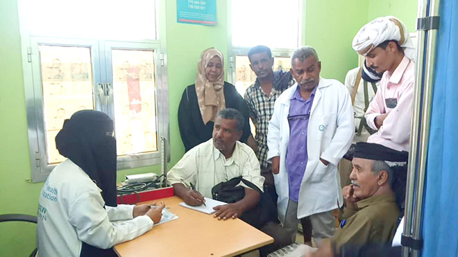 رئيس انتقالي أبين يتفقد أوضاع الخدمات بالمحافظة رئيس انتقالي أبين يتفقد أوضاع الخدمات بالمحافظة