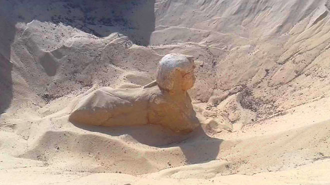 التمثال المكتشف في هيئة أبو الهول التمثال المكتشف في هيئة أبو الهول