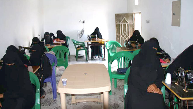 تنفيذ المرحلة الثانية من برنامج تمكين المرأة النازحة بلحج تنفيذ المرحلة الثانية من برنامج تمكين المرأة النازحة بلحج