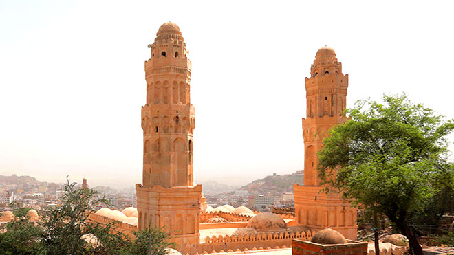 مآذن مسجد الأشرفية مآذن مسجد الأشرفية