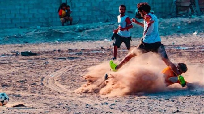الصورة الفائزة بالمسابقة التي شارك فيها أيمن