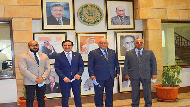 وزير الخدمة المدنية يزور مقر المنظمة العربية للتنمية الإدارية بالقاهرة وزير الخدمة المدنية يزور مقر المنظمة العربية للتنمية الإدارية بالقاهرة