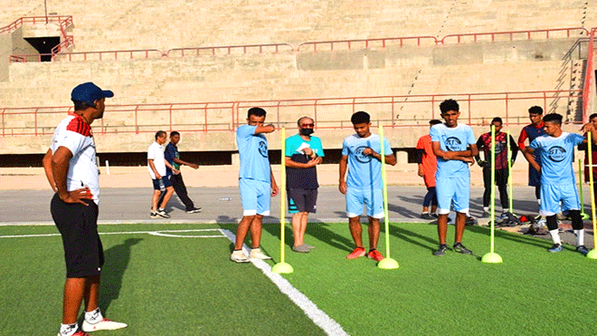 استكمال التحضيرات النهائية لانطلاق دوري موسم 2021-2022 تجمع (عتق وسيئون) استكمال التحضيرات النهائية لانطلاق دوري موسم 2021-2022 تجمع (عتق وسيئون)