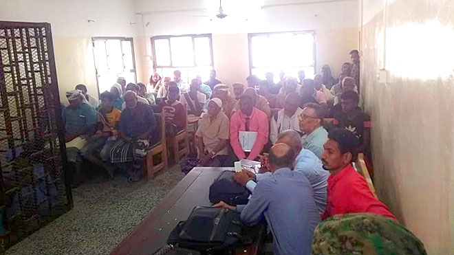جانب من الحضور في الجلسة جانب من الحضور في الجلسة