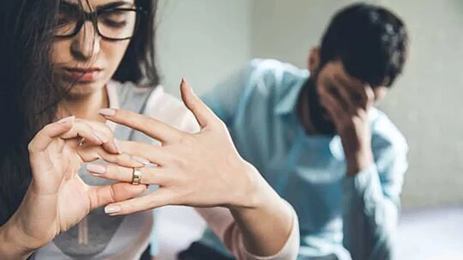 ​الكويت تحذر من لفظ كلمة «عليَّ الطلاق»