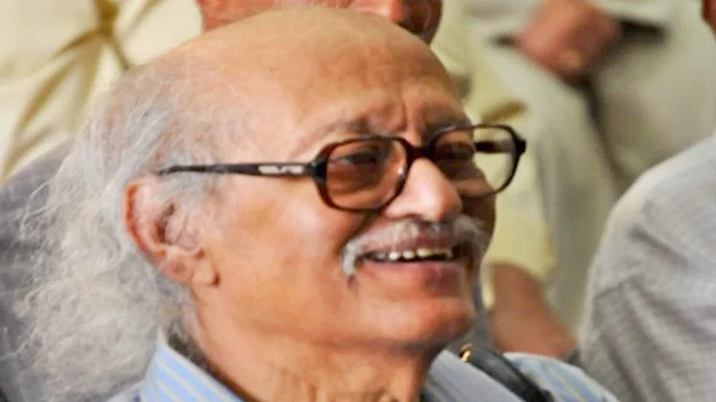 ​تغريدة.. مواقف أبي بكر السقاف تعلو علوا لا حدود له