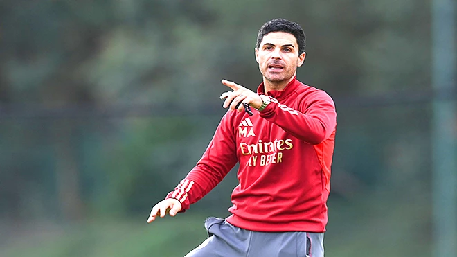 مدرب ليفربول مدرب ليفربول