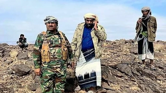 قيادة دفاع شبوة والعمالقة تتفقد المواقع الأمامية بجبهة عين قيادة دفاع شبوة والعمالقة تتفقد المواقع الأمامية بجبهة عين