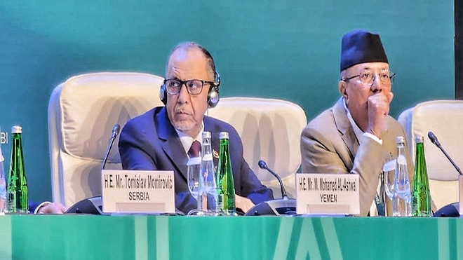 الصناعة تدعو شركاء التنمية لدعم الحكومة في الجانب الاقتصادي