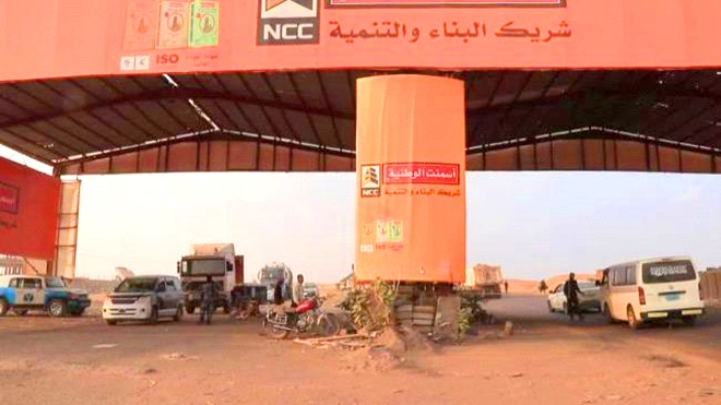 عقب اختفاء ولدهم.. أسرة الجندي في اللواء الرابع حزام أمني تناشد الجهات المختصة
