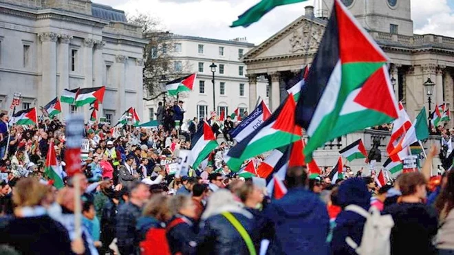 تظاهرات في لندن وستوكهولم وبرلين تطالب بوقف الحرب على غزة