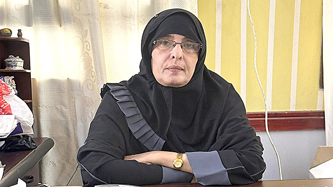 مديرة ثانوية عدن النموذجية للبنات الأستاذة بسمة عبدالقادر مديرة ثانوية عدن النموذجية للبنات الأستاذة بسمة عبدالقادر