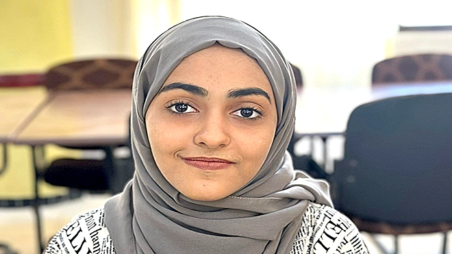الطالبة روان عبدالعزيز الطالبة روان عبدالعزيز