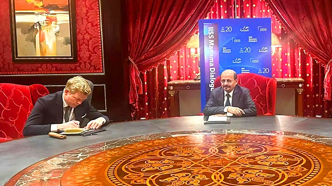 الزنداني مع المبعوث الأممي لليمن