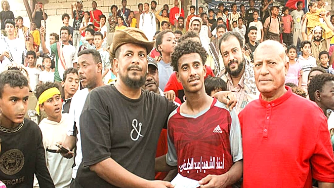 ​ردفان والنوارس يتأهلان إلى نصف نهائي بطولة الشهيد عبداللطيف السيد الرمضانية