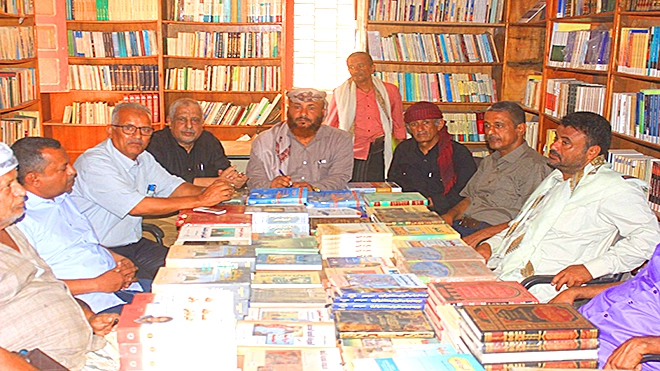 رفد مكتبة طورالباحة الثقافية بألف كتاب