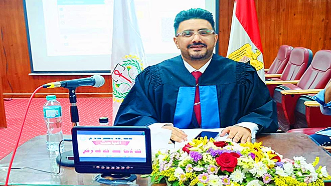 الباحث والاعلامي أحمد هاشم السيد