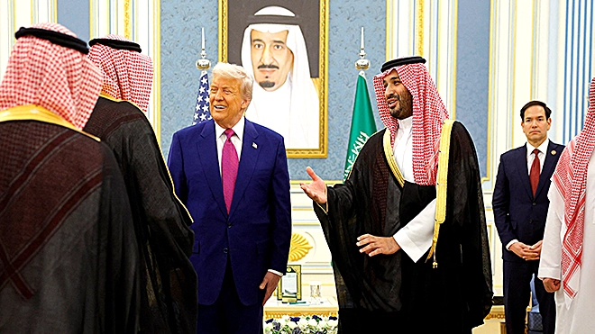 خبير أمريكي: جولة ترامب الخليجية قلبت الطاولة بوجه نتنياهو