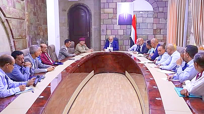 إجراءات عاجلة لمعالجة أزمة المياه بتعز