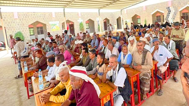 جانب من اللقاء التشاوري الموسع