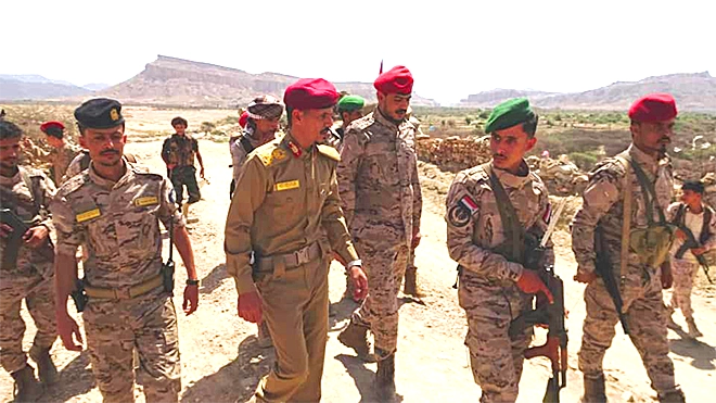 ​قائد اللواء الأول دعم وإسناد يزور المرابطين بأبين ويشيد بمستوى الجاهزية واليقظة