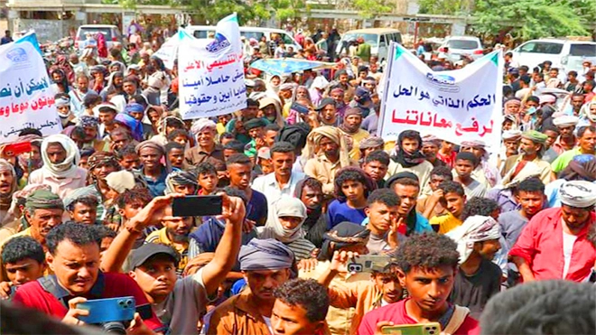 دعوات الحكم الذاتي.. أبين تحذو حذو حضرموت