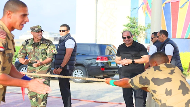 ​الرئيس السيسي يزور الأكاديمية العسكرية المصرية