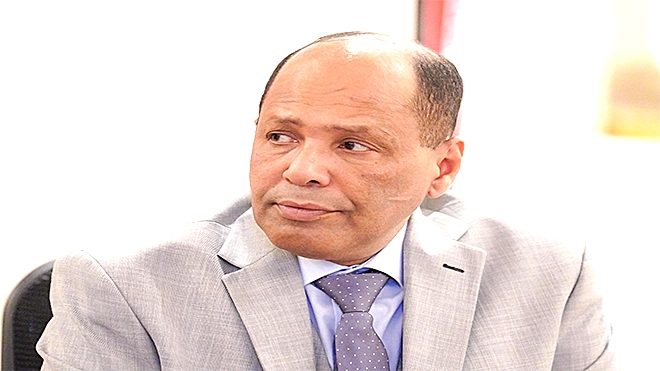 أكد أن واشنطن لعبت دورًا مهمًّا في تعافي الريال اليمني..
