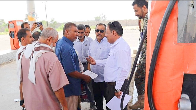 ​تنفيذ حملة رقابية لضبط أسعار الوقود والسلع الغذائية بلحج