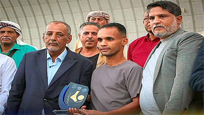 منيف جسار حصد جائزة أفضل هداف في البطولة