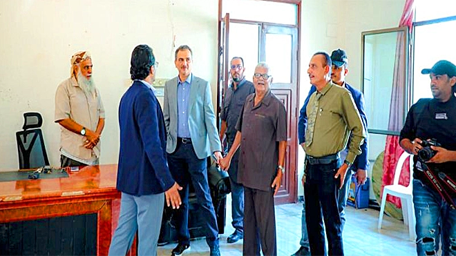 محافظ عدن يطلع على التحضيرات الجارية لتنظيم مهرجان الطفل الموهوب