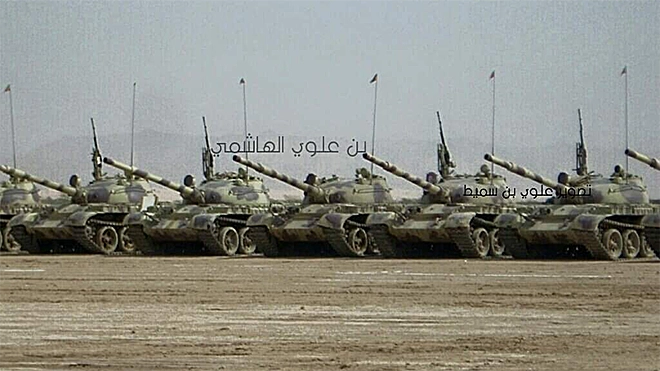 صورة لتسليح ومعدات لواء 37 دروع ولواء 23 ميكا التقطتها في 2011م