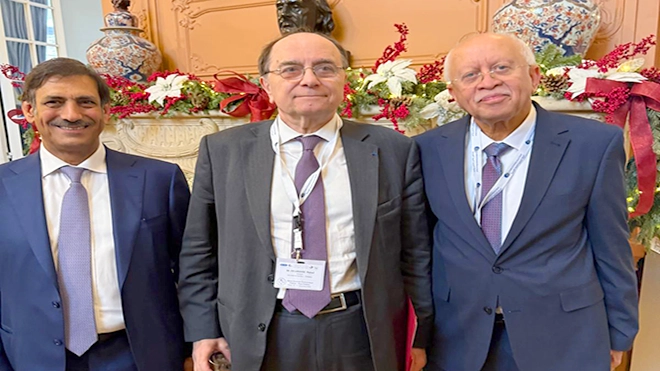 السفير د. رياض ياسين عبدالله مع رئيس الغرفة التجارية الفرنسية العربية