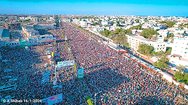 ​تنظيم أمني محكم وإشادة رسمية بوعي المتظاهرين بفعالية عدن الحاشدة