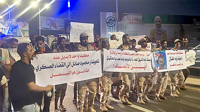 الجنود يطالبون القضاء العسكري بالتحقيق لكشف الحقائق