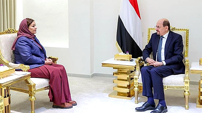 ​رئيس الوزراء يؤكد أهمية تعزيز العلاقات الثنائية مع أمريكا