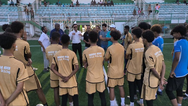 وجدان الشاذلي يتفقد تحضيرات "التلال" و"وحدة عدن" قبيل انطلاق كأس الجمهورية