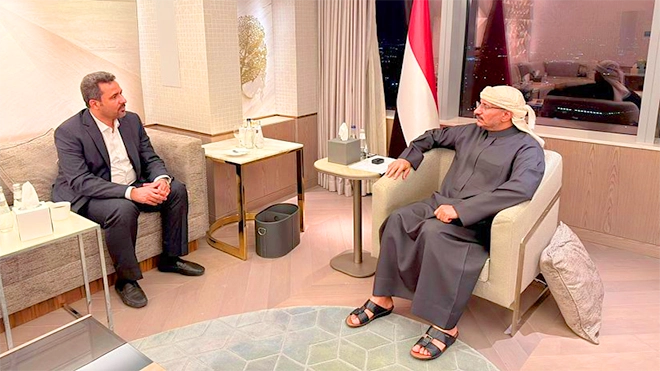 ​طارق صالح يطّلع من محافظ لحج على أوضاع المحافظة