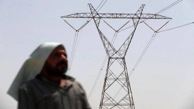 اليمن يدرس الربط الكهربائي مع السعودية لحل أزمة العتمة