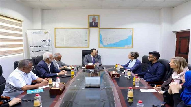 السفيرة الهولندية تلتقي وزيري الكهرباء والعمل