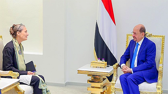 ​رئيس الوزراء يبحث مع سفيرة هولندا دعم المشاريع التنموية والخدمية