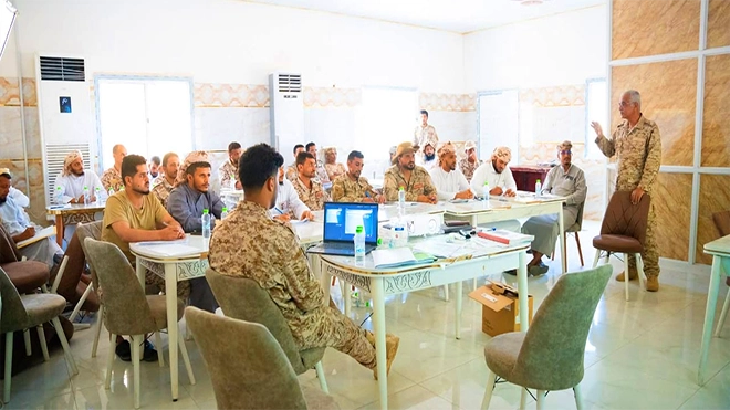 ​درع الوطن تدشن دورة في السكرتارية وإدارة المكاتب بعدن
