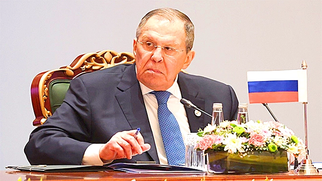 وزير الخارجية الروسي سيرغي لافروف