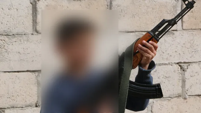 عبث بسلاح ناري يحصد حياة طفل في تعز
