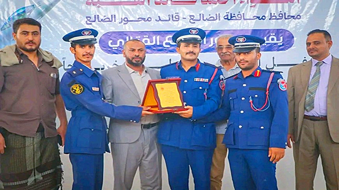 محافظ الضالع يؤكد دور خريجي كلية الطيران في محور المحافظة