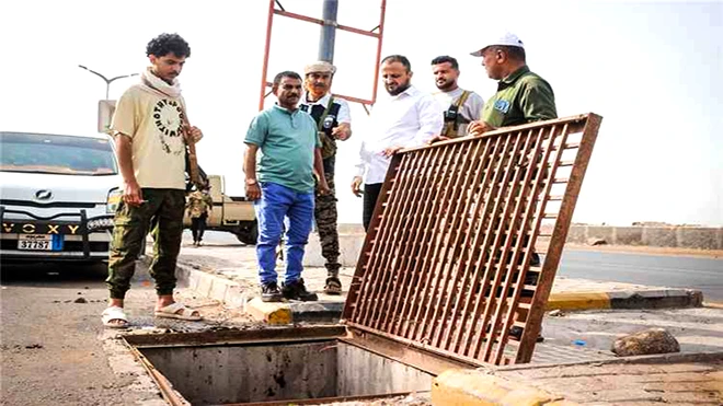 حملة ميدانية بالمنصورة استعدادًا لمواجهة التقلبات الجوية
