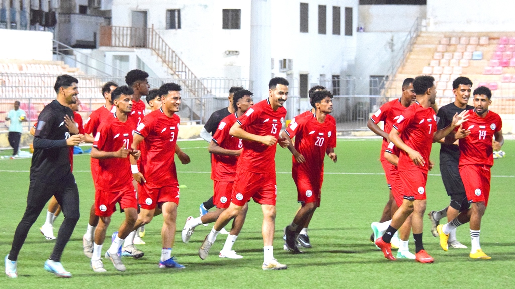 المنتخب الوطني يدشن تحضيراته في عدن استعدادًا لخليجي 27